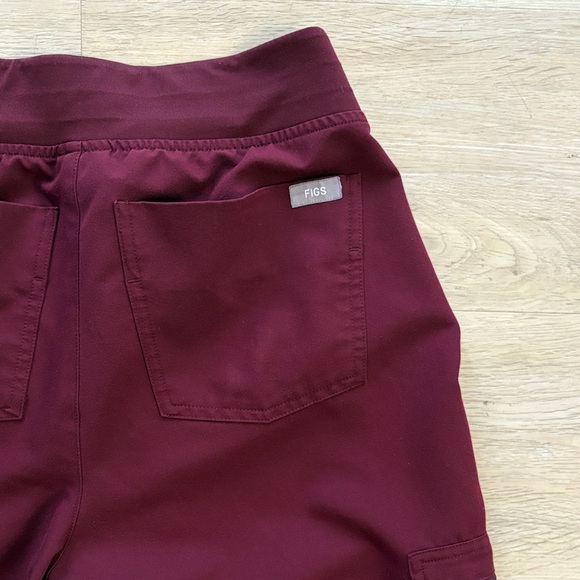 Figs Women’s Burgundy Jogger Scrub Pants - Picture 4 of 5